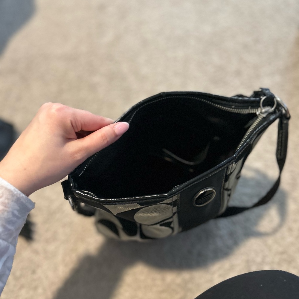 Authentic Coach Purse - Picture 5 of 5